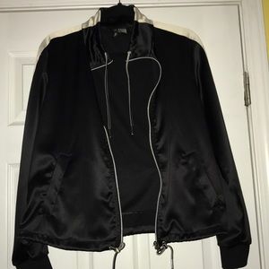 Jacket black and white